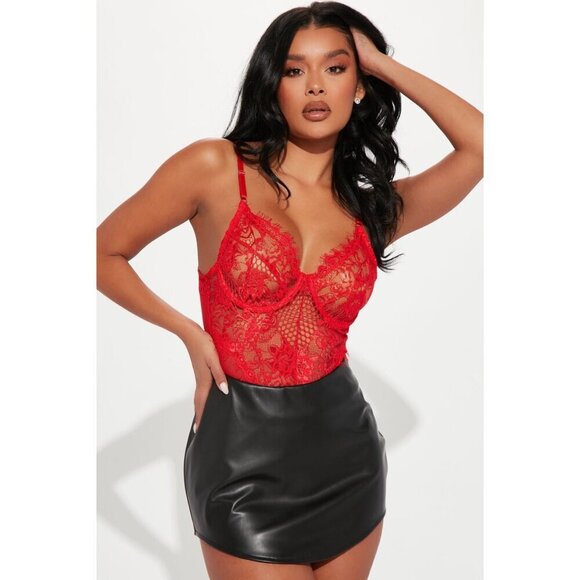 Fashion Nova ✦ “Hopelessly Romantic” Lace Teddy ✦ Red Sheer Mesh Bodysuit Sz M - Picture 2 of 8